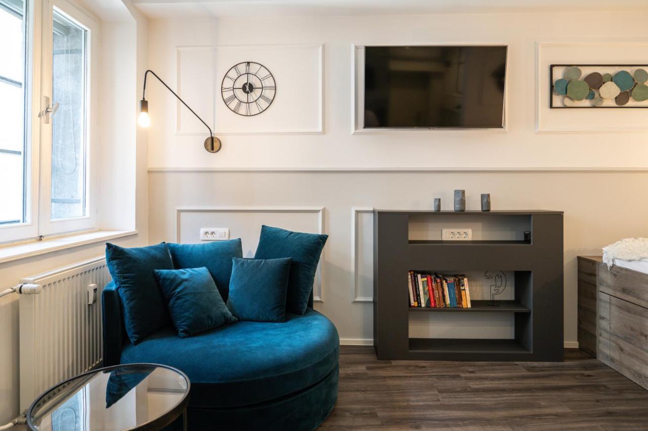 Strict City Apartments Ljubljana Ngoại thất bức ảnh