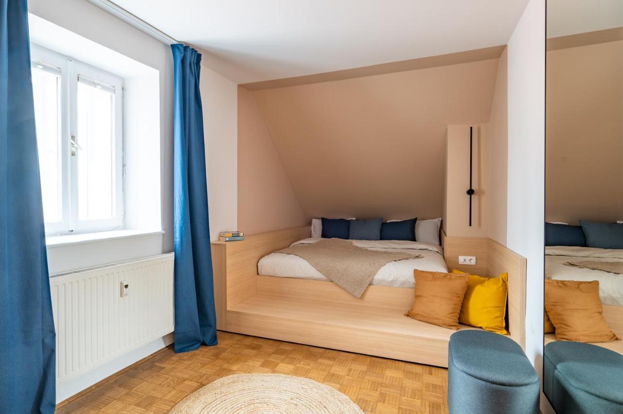 Strict City Apartments Ljubljana Ngoại thất bức ảnh