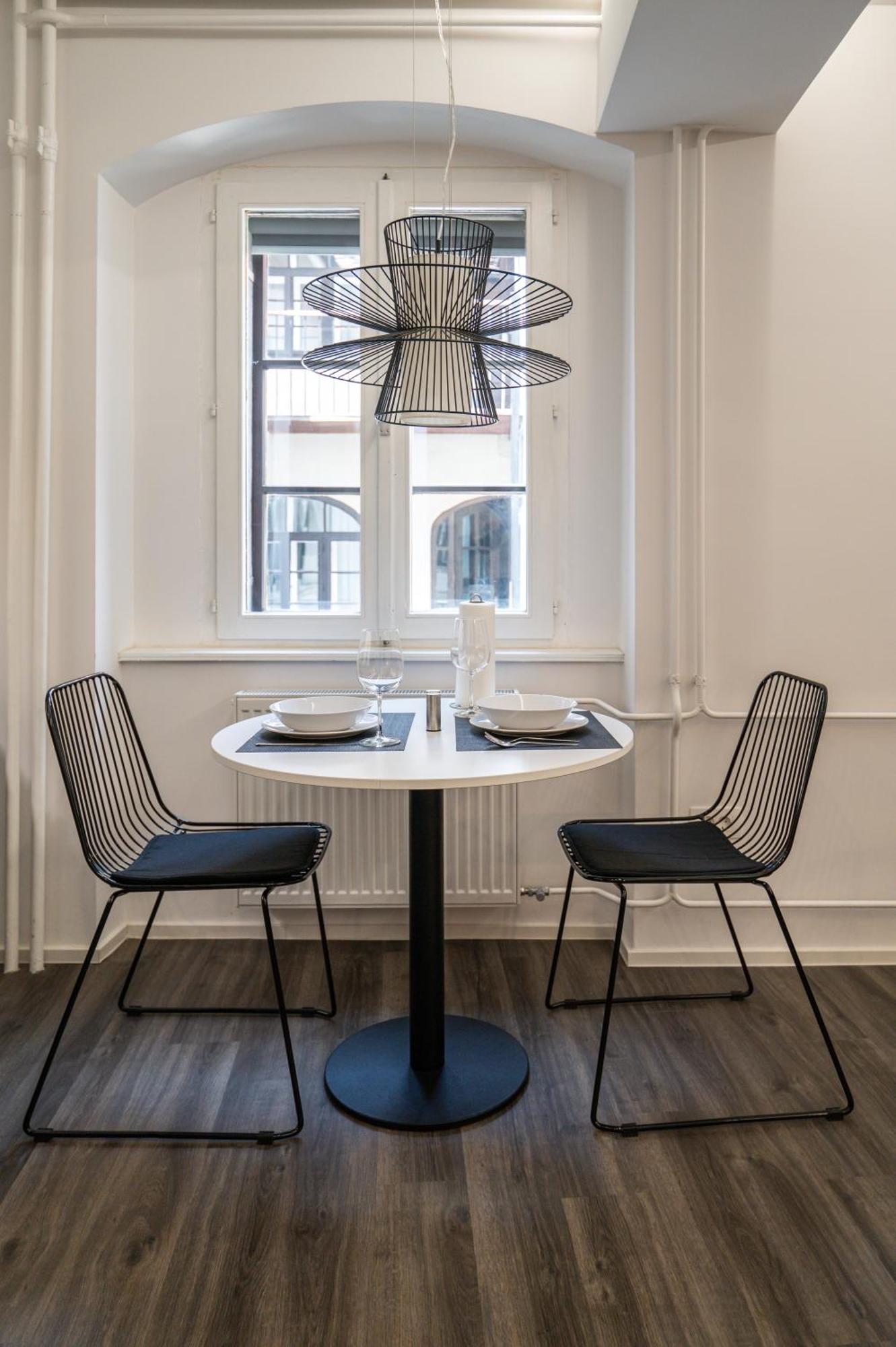 Strict City Apartments Ljubljana Phòng bức ảnh