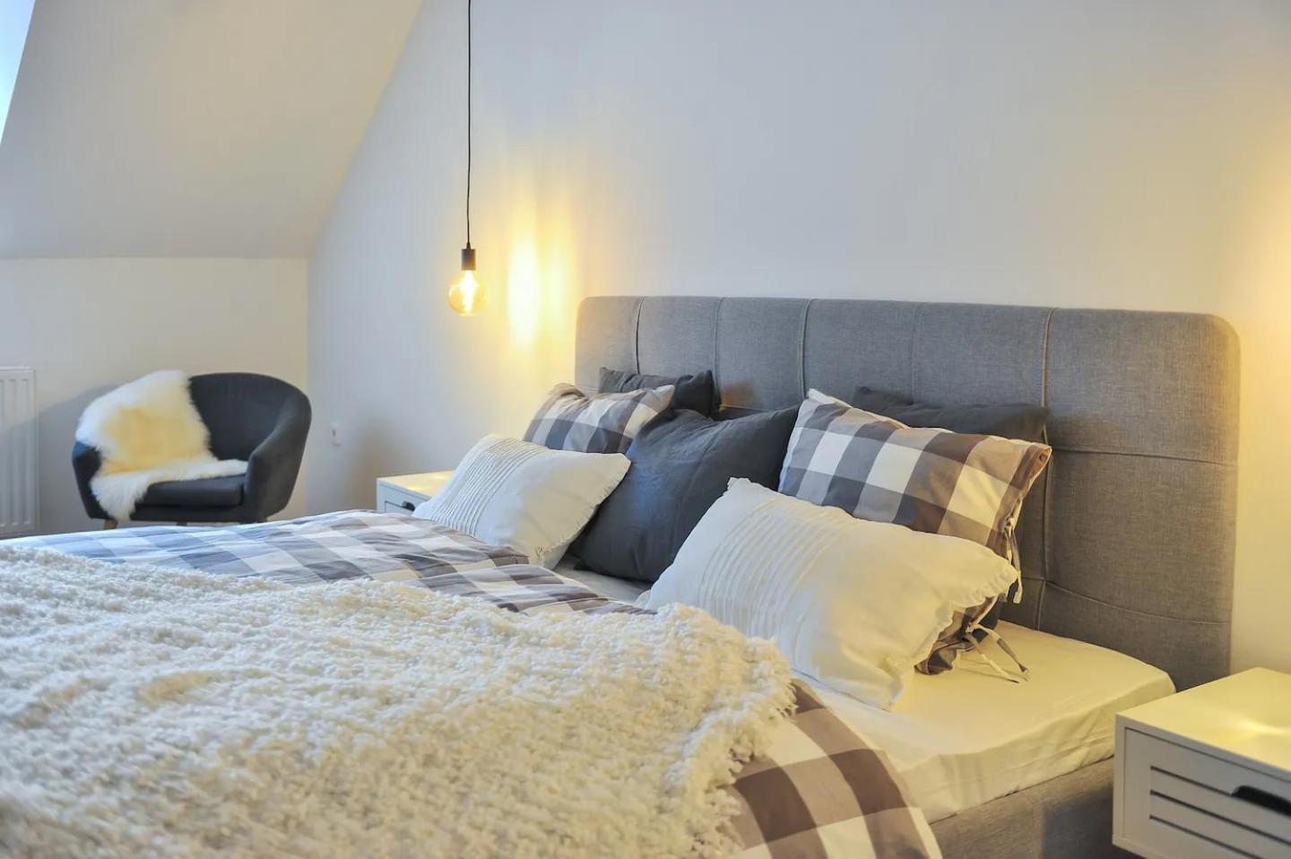 Strict City Apartments Ljubljana Ngoại thất bức ảnh