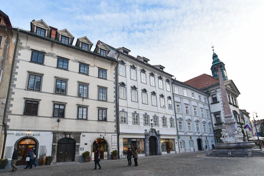 Strict City Apartments Ljubljana Ngoại thất bức ảnh